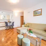 Ivana By Interhome
